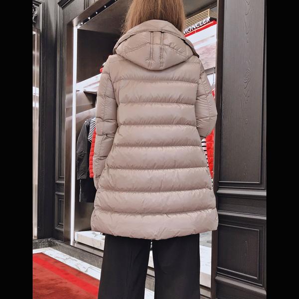 MONCLER スーパーコピー★19/20AW最新作 毎年大人気のSUYEN★関税込み 9082413